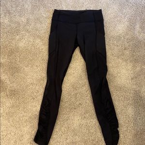 LULULEMON BLACK LEGGINGS